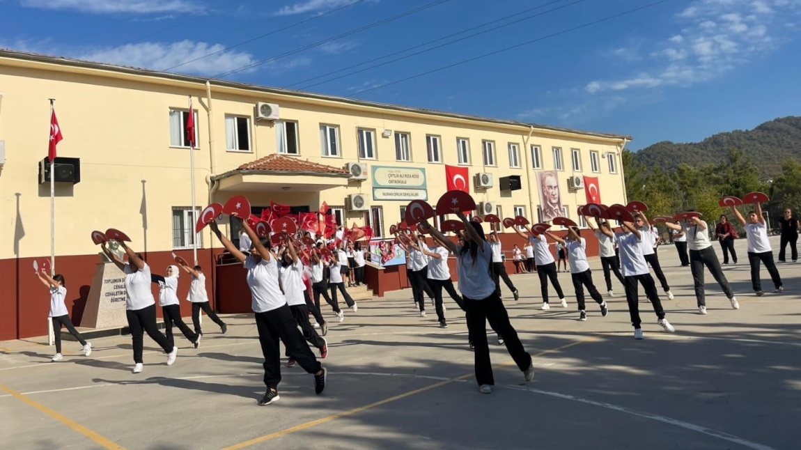 Cumhutiyetimizin 101. yılını coşkuyla kutladık.